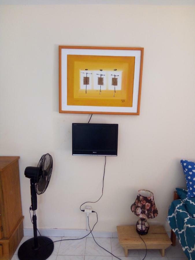 Chez Max Et Khady Apartment ดาการ์ ภายนอก รูปภาพ